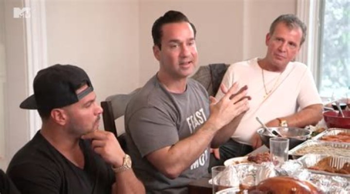 Gym, Turkey, Laundry! Check Out This Exclusive ‘Jersey Shore’ Friendsgiving Sneak Peek