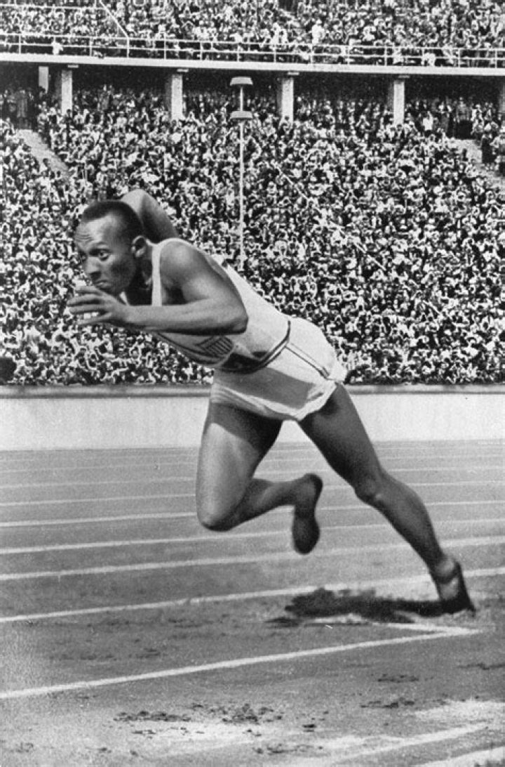 Jesse Owens Biography, Age, Height, Wife, Net Worth, Family