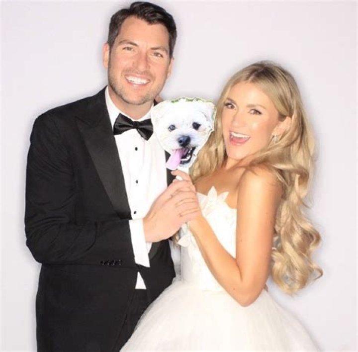 Jessica Lowe (TV Actress) - Age, Birthday, Bio, Facts, Family, Net Worth, Height & More