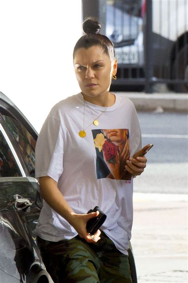 Jessie J Steps Out in London with a Fresh Face and Trendy Outfit — See Photos!