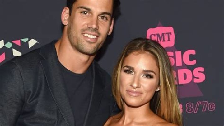 Erm, Jessie James Decker Uses NSFW Pun to Describe Her Husband, Eric: ‘#BigDecker’