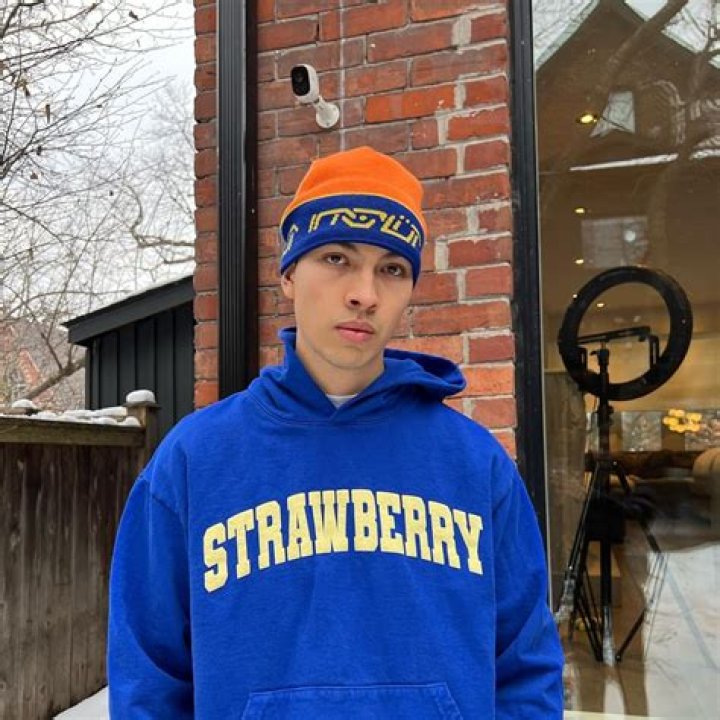 Jet Bent-Lee (TikTok Star) - Age, Birthday, Bio, Facts, Family, Net Worth, Height & More