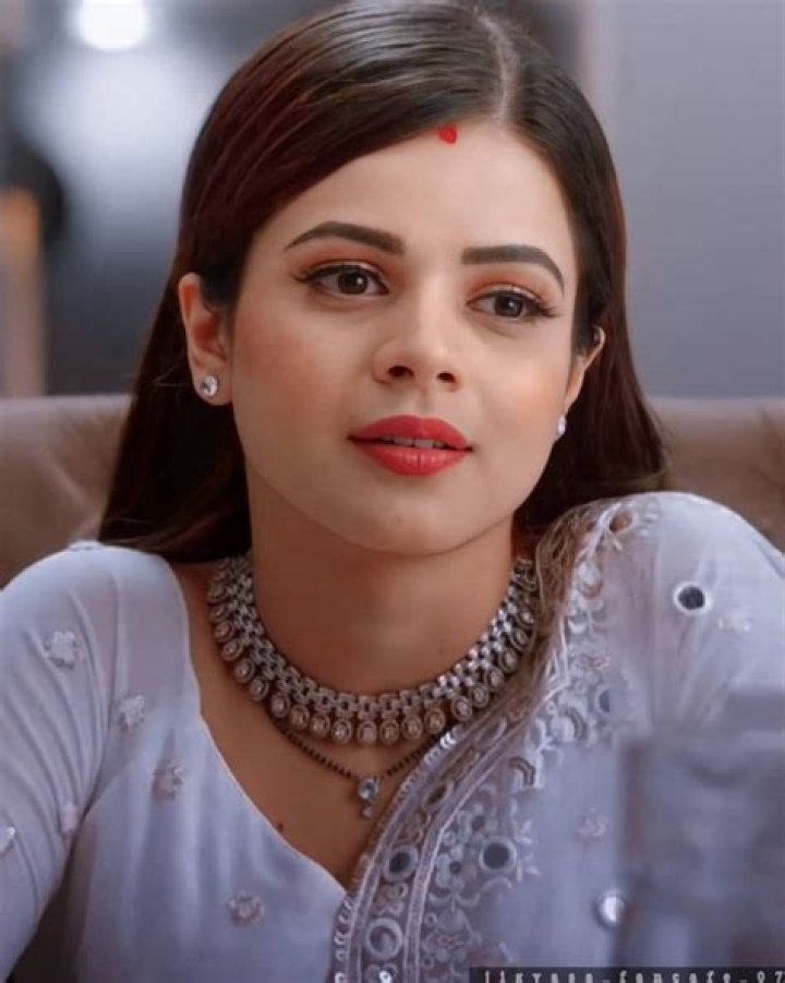 Йигыаса Сингх - Jigyasa Singh (Телеактриса) - возраст, день рождения, биография, факты, семья, собственный капитал, рост и многое другое