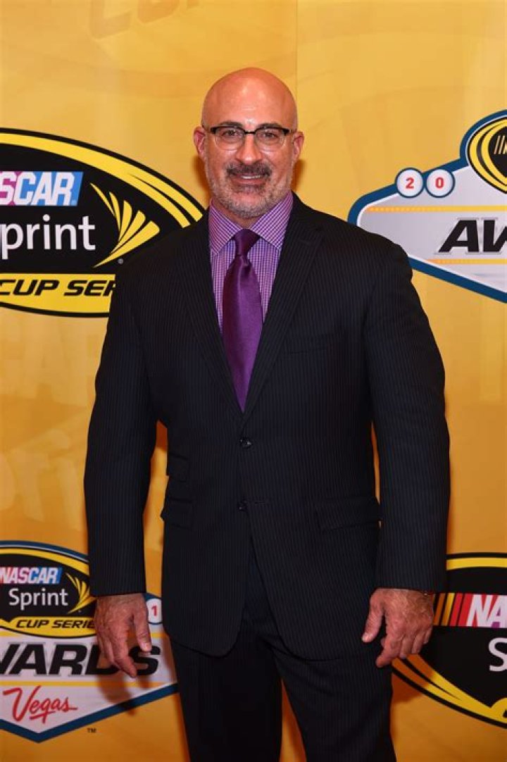 Jim Cantore Height, Weight, Net Worth, Age, Birthday, Wikipedia, Who, Nationality, Biography