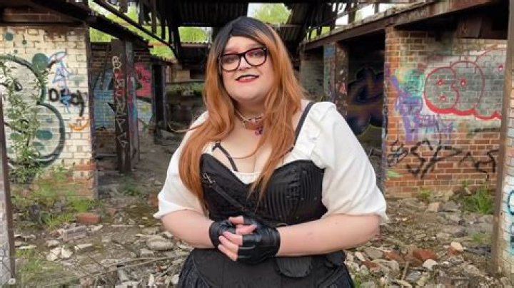 Jim Sterling Biography, Age, Height, Wife, Net Worth, Family