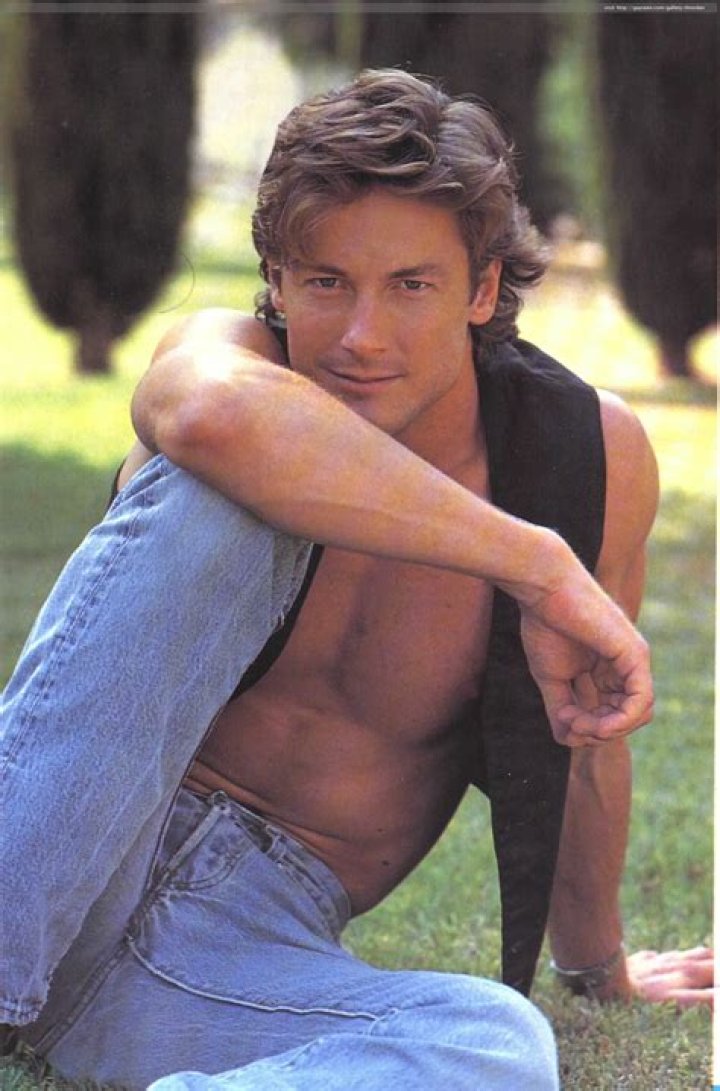 John Allen Nelson Biography, Age, Height, Wife, Net Worth, Family