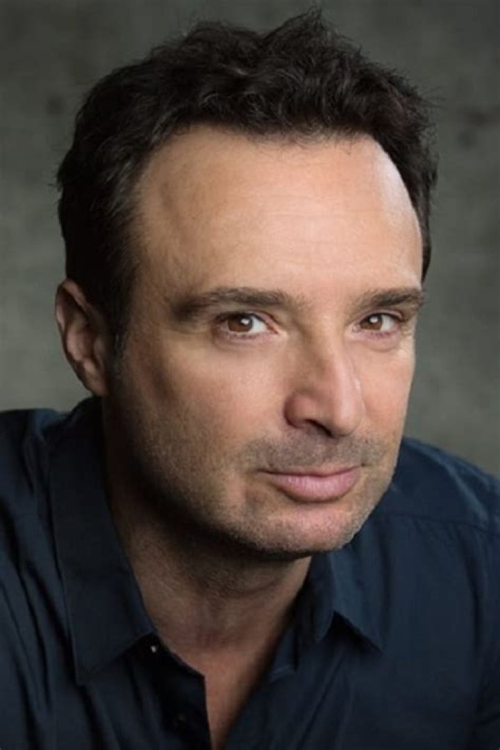 How tall is John Cassini