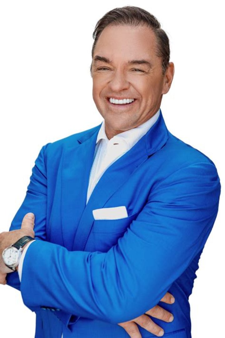 John Gomez (Guitarist) - Age, Birthday, Bio, Facts, Family, Net Worth, Height & More