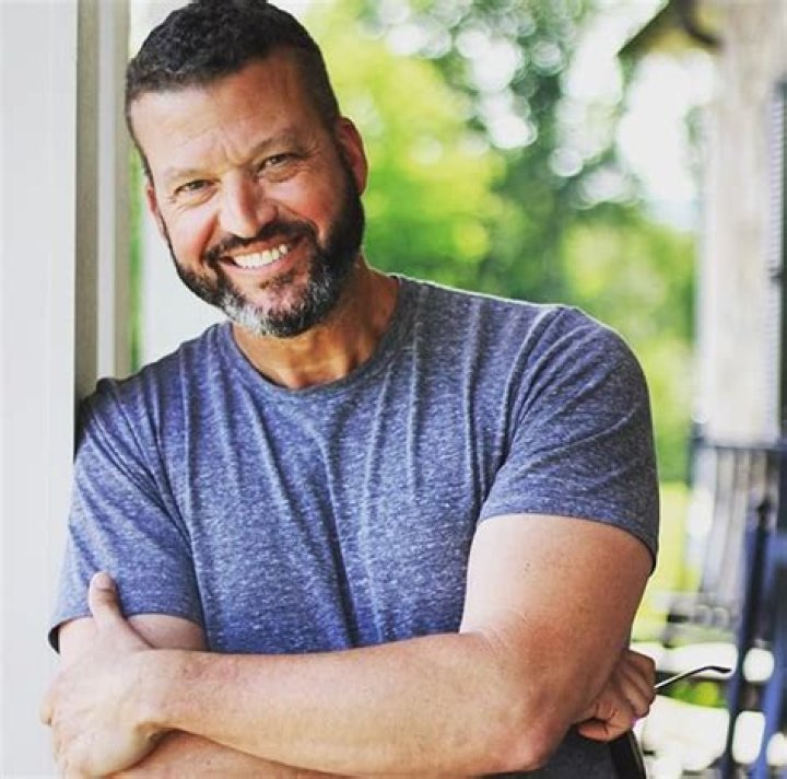 John Hart Biography, Age, Height, Wife, Net Worth, Family