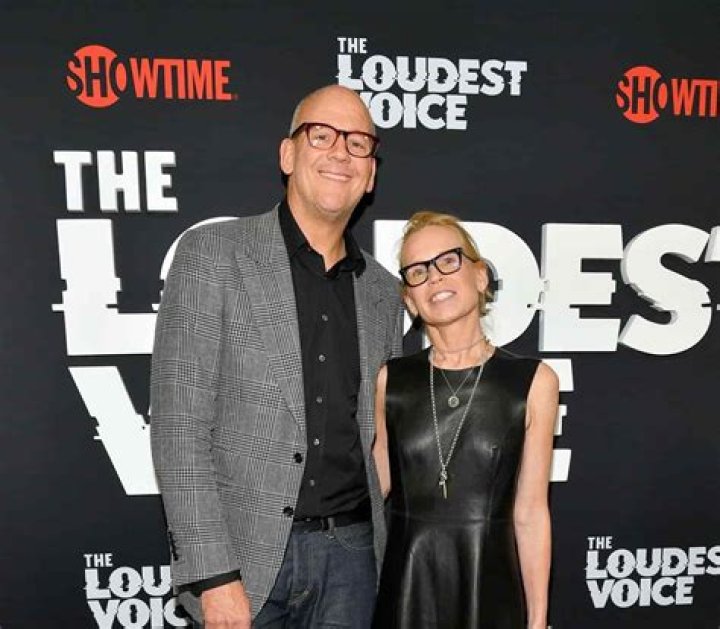 
John Heilemann is Married to Wife: Diana Rhoten. Kids. 