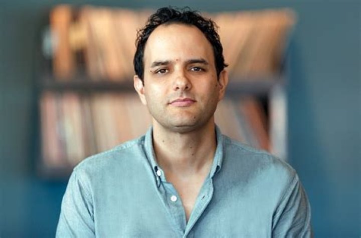 John Janick biografía, edad, altura, esposo, net worth, familia