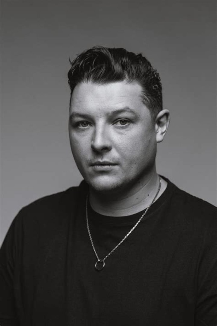 John Newman Biography, Age, Height, Wife, Net Worth, Family