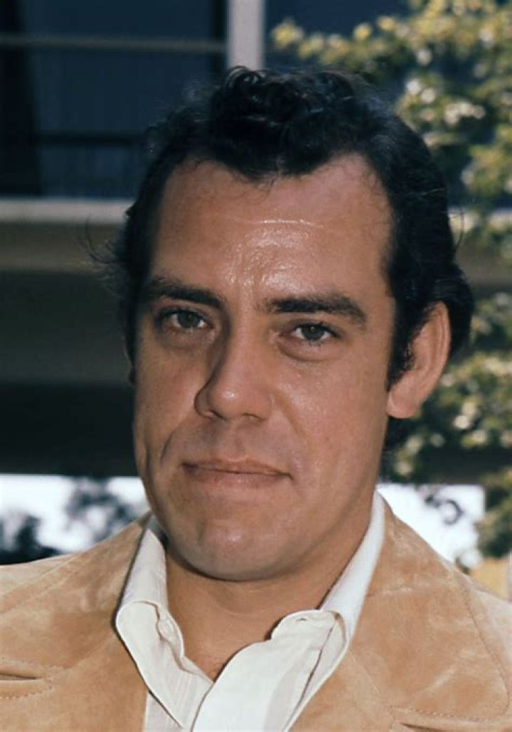 John Schuck Biography, Age, Height, Wife, Net Worth, Family