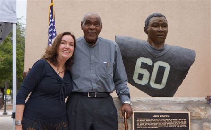 John Wooten Biography, Age, Height, Husband, Net Worth, Family