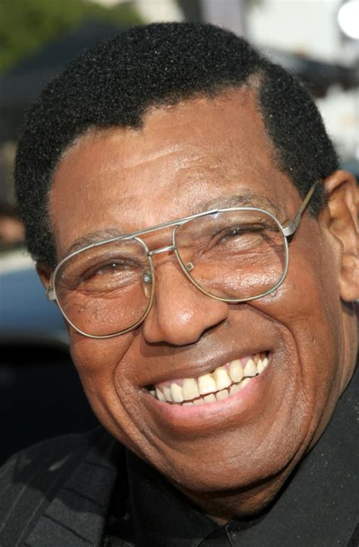 Johnny Brown (TV Actor) - Age, Birthday, Bio, Facts, Family, Net Worth, Height & More