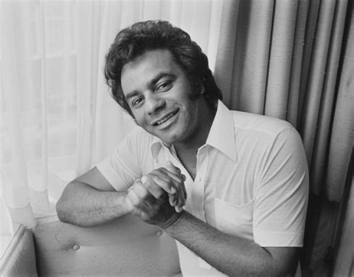 Johnny Mathis Biography, Age, Height, Wife, Net Worth, Family