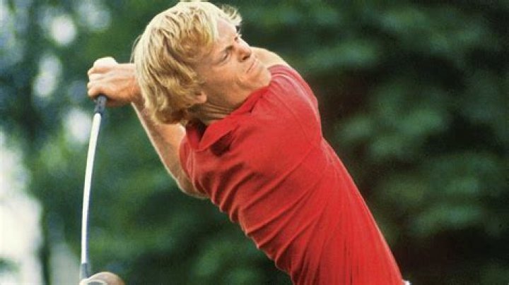 Johnny Miller (Golfer) - Age, Birthday, Bio, Facts, Family, Net Worth, Height & More