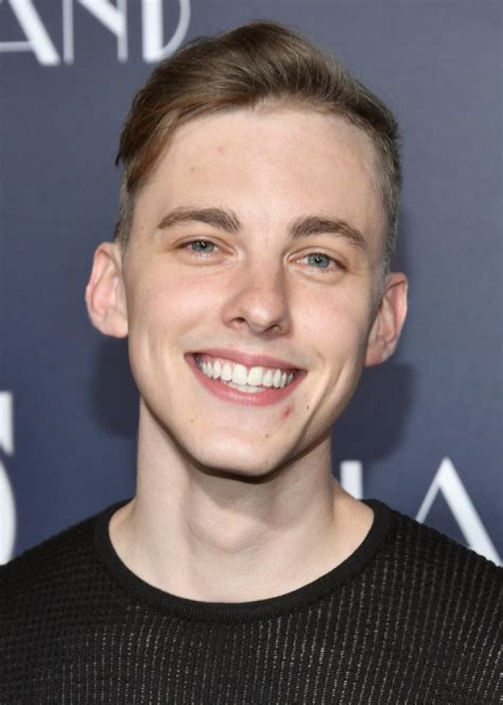 Jon Cozart (YouTube Star) - Age, Birthday, Bio, Facts, Family, Net Worth, Height & More