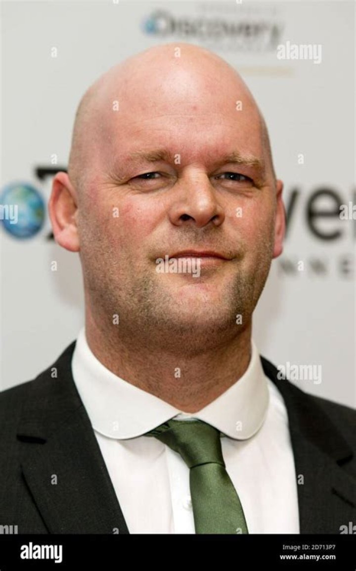 Astrology Birth Chart of Jonny Mitchell (Model) 2024