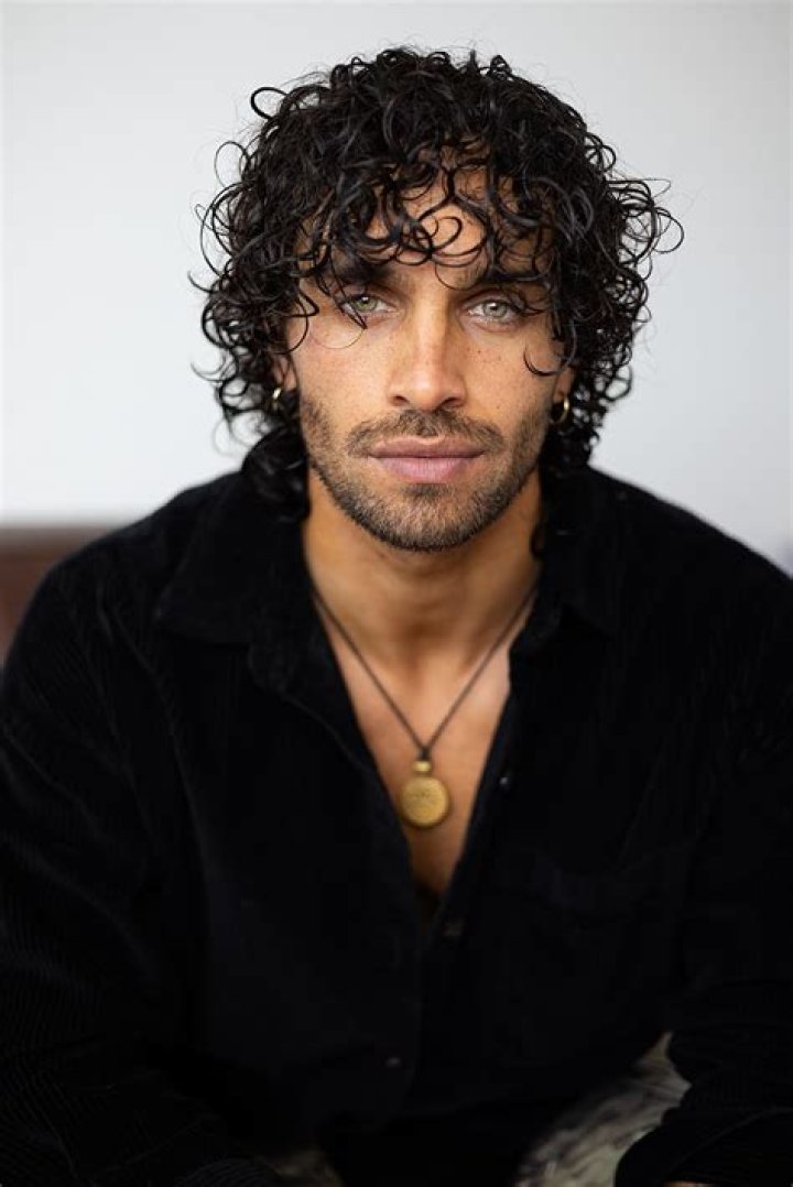 Jordi Webber (Pop Singer) - Age, Birthday, Bio, Facts, Family, Net Worth, Height & More