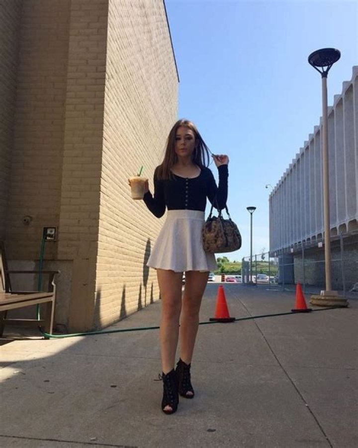 Jordyn Kalbfleisch (Instagram Star) - Age, Birthday, Bio, Facts, Family, Net Worth, Height & More