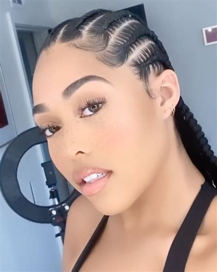 Jordyn Woods’ Supportive Mama Says Her Daughter Is ‘Shining’ in (Gorgeous!) New Selfie Video