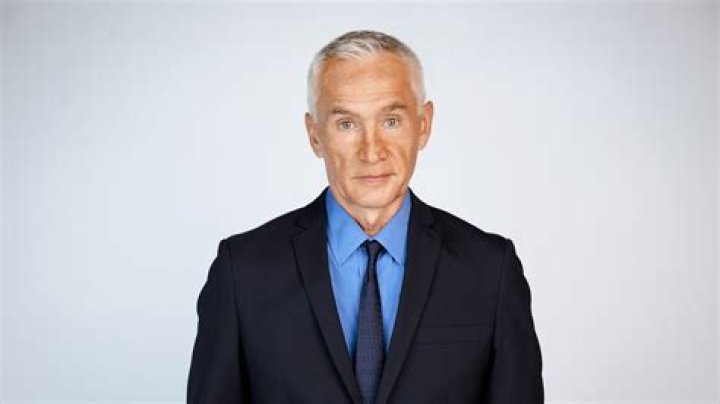 Jorge Ramos (Journalist) - Age, Birthday, Bio, Facts, Family, Net Worth, Height & More