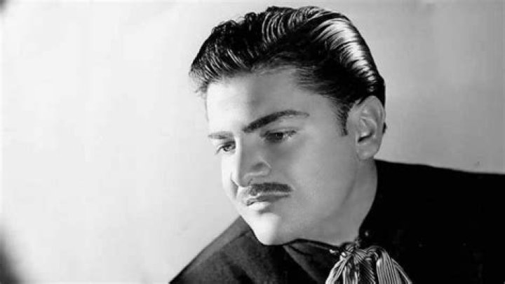 José Alfredo Jiménez Biography, Age, Height, Wife, Net Worth, Family