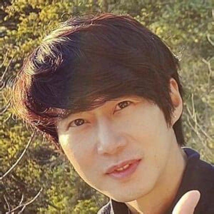 José Bae (TikTok Star) - Age, Birthday, Bio, Facts, Family, Net Worth, Height & More