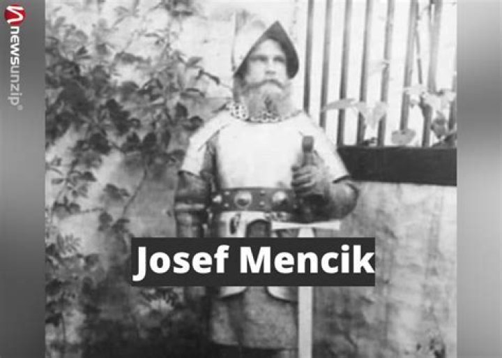 Who was Josef Mencik 'Knight'? Wiki, Biography, Age, Wife, History, Birthday, Kids, Family & More