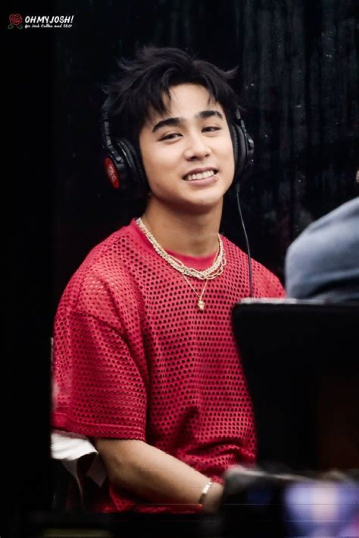 Josh Cullen Santos (Instagram Star) - Age, Birthday, Bio, Facts, Family, Net Worth, Height & More