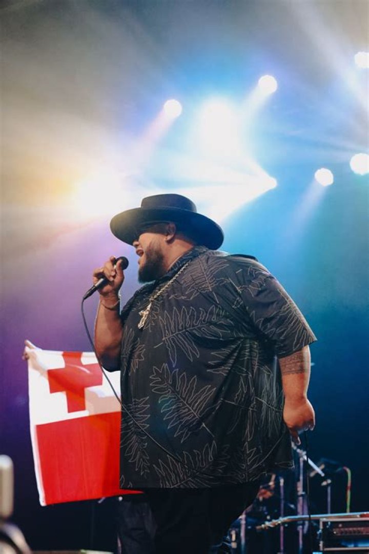 Josh Tatofi (World Music Singer) - Age, Birthday, Bio, Facts, Family, Net Worth, Height & More