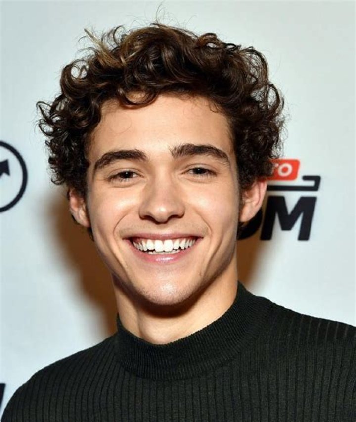 Astrology Birth Chart of Joshua Bassett (TV Actor) 2024