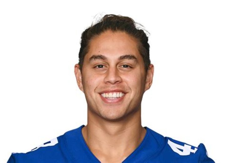 Josiah Tauaefa Biography, Age, Height, Wife, Net Worth, Family