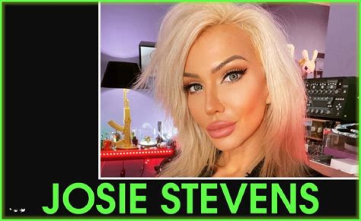 Astrology Birth Chart of Josie Stevens (Model) 2024