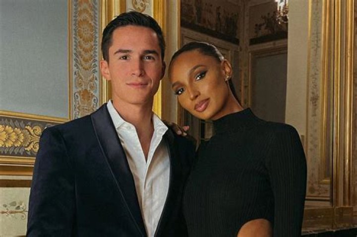 Juan David Borrero (Instagram Star) - Age, Birthday, Bio, Facts, Family, Net Worth, Height & More