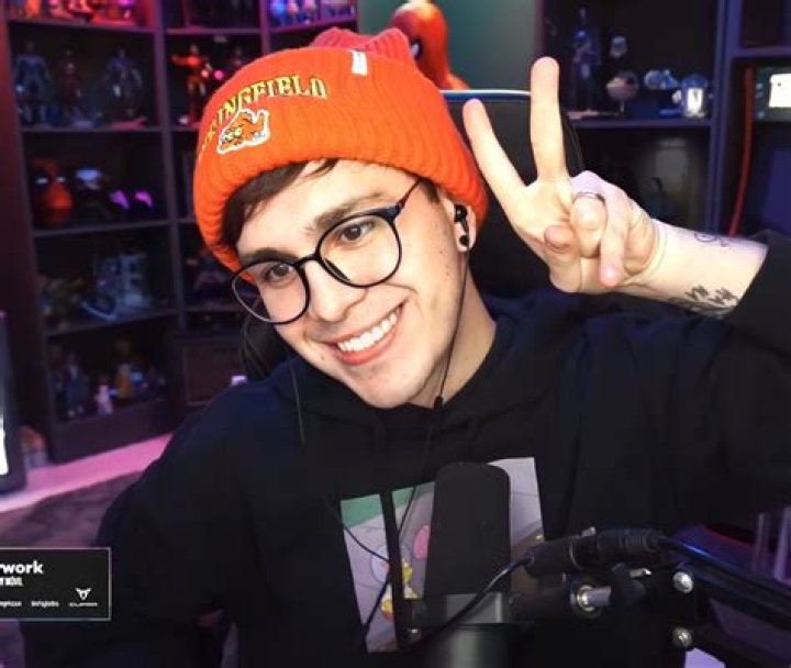 JuanSGuarnizo (Estrella de Twitch) - Edad, cumpleaños, biografía, hechos, familia, patrimonio neto, altura y más