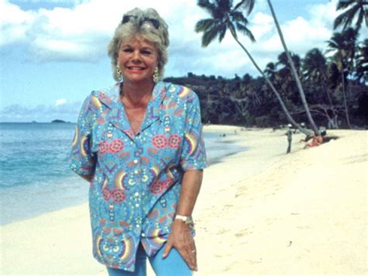 Judith Chalmers Biography, Age, Height, Husband, Net Worth, Family