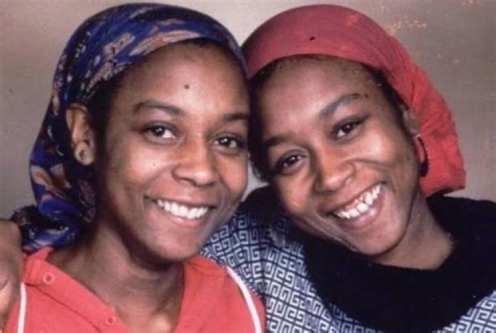 June and Jennifer Gibbons Biography, Age, Height, Husband, Net Worth, Family