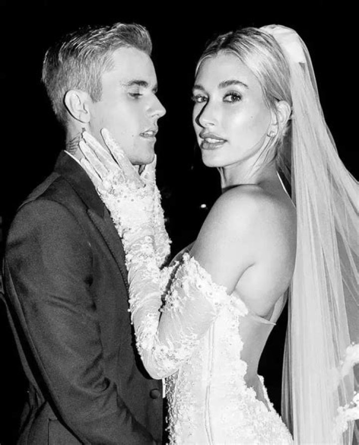Fans Spotted a Ring on Justin Bieber’s Left Hand and Now They’re Convinced He Married Hailey Baldwin