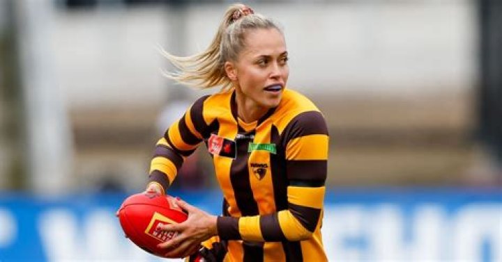 
Kaitlyn Ashmore Height, Weight, Net Worth, Age, Birthday, Wikipedia, Who, Nationality, Biography 