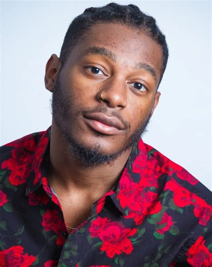 Kamil McFadden – Celebsgraphy