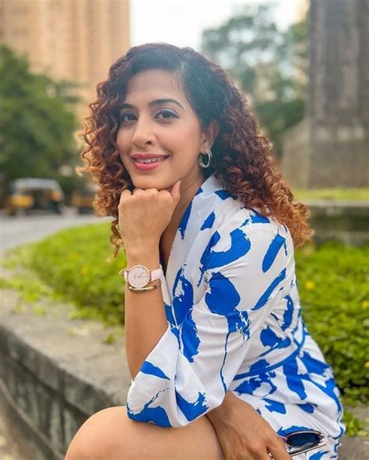 
Kamiya Jani Height, Weight, Net Worth, Age, Birthday, Wikipedia, Who, Nationality, Biography 