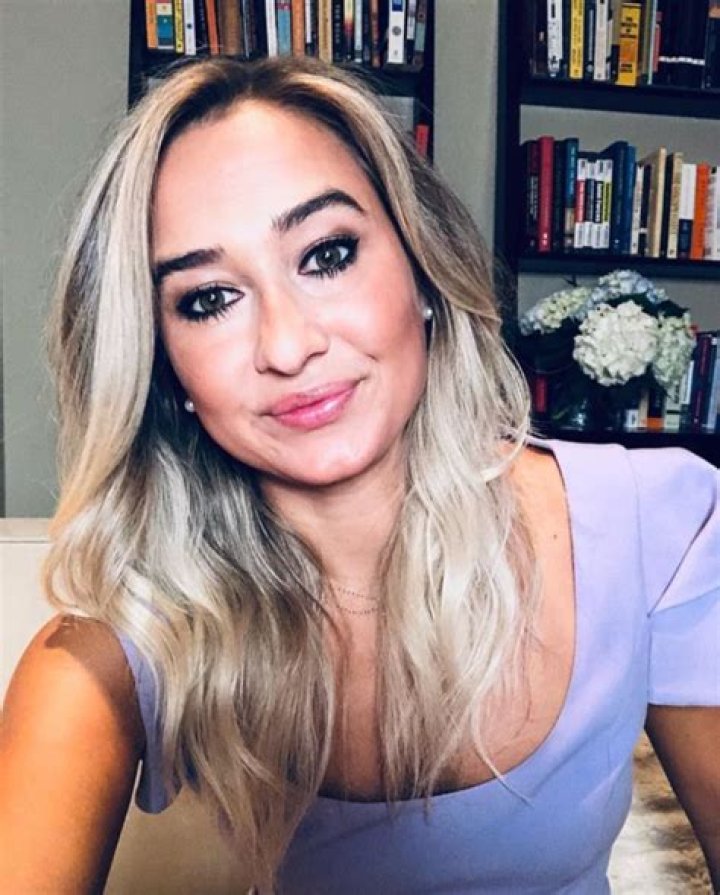 Kara Frederick Height, Weight, Net Worth, Age, Birthday, Wikipedia, Who, Instagram, Biography