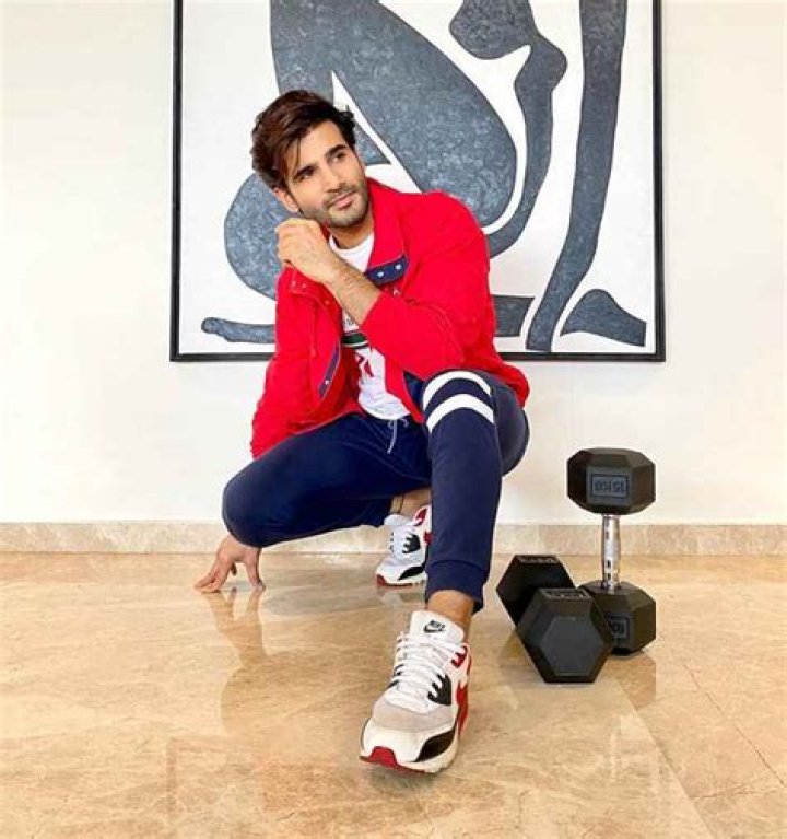 Karan Tacker Height, Weight, Net Worth, Age, Birthday, Wikipedia, Who, Instagram, Biography