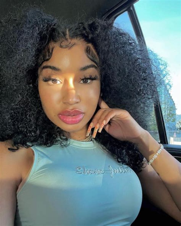 Karin Jinsui Biography | Age, Wiki, Net worth, Bio, Height, Boyfriend?|