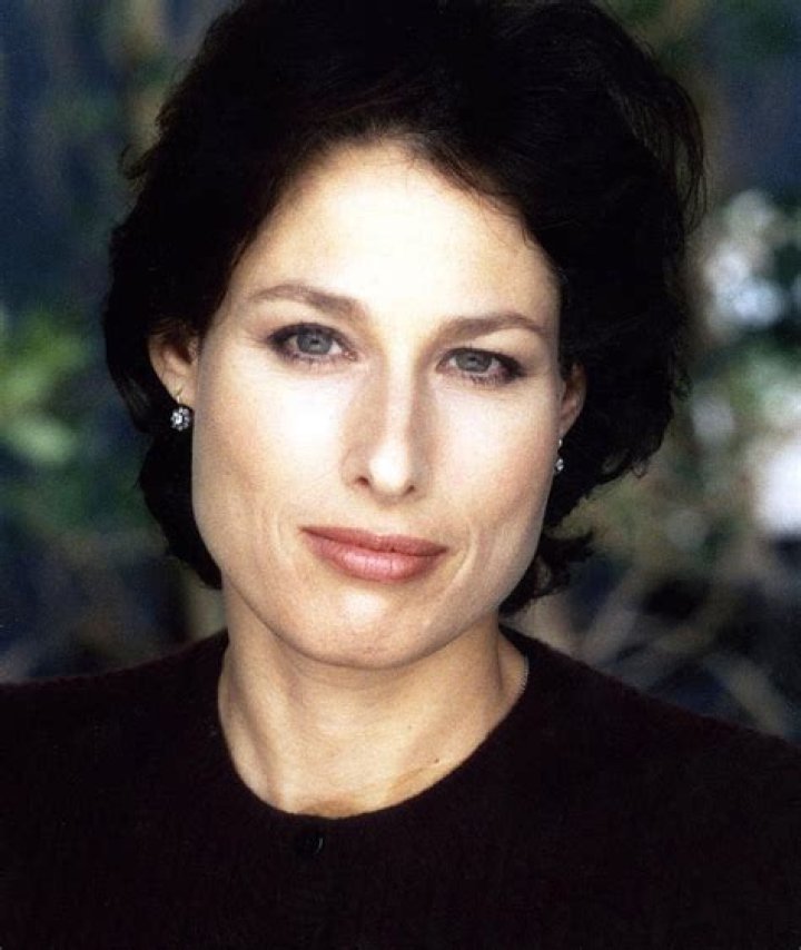 Kate Guinzburg Biography, Age, Height, Husband, Net Worth, Family