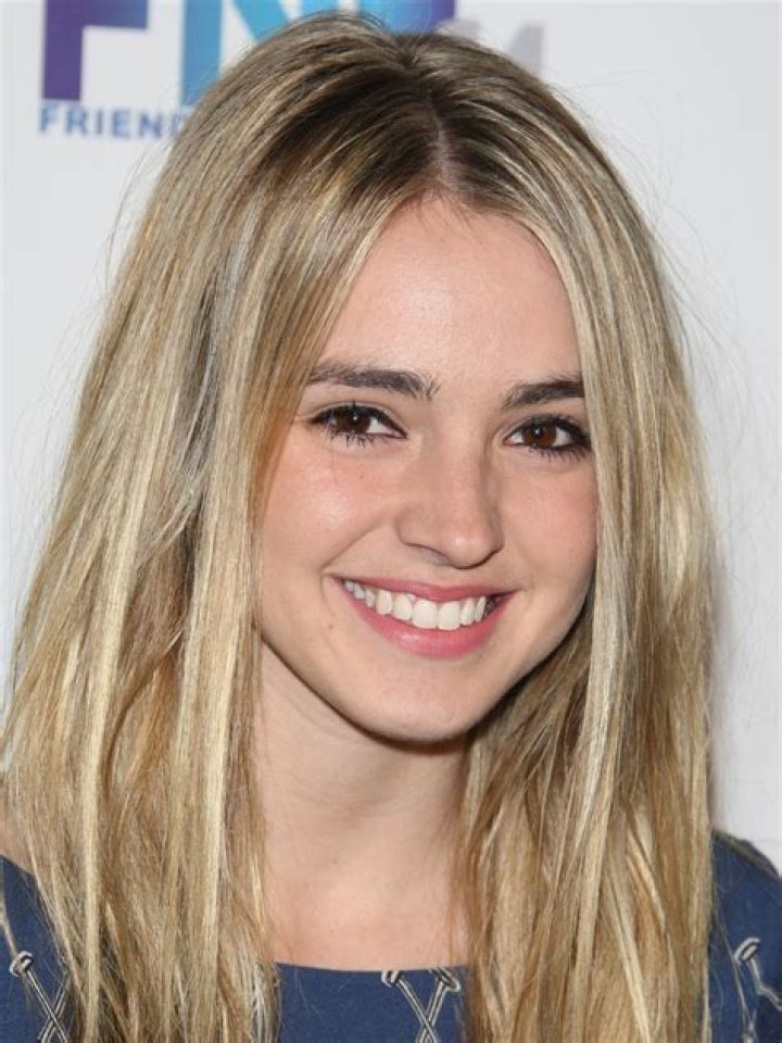 Katelyn Tarver (Pop Singer) - Age, Birthday, Bio, Facts, Family, Net Worth, Height & More
