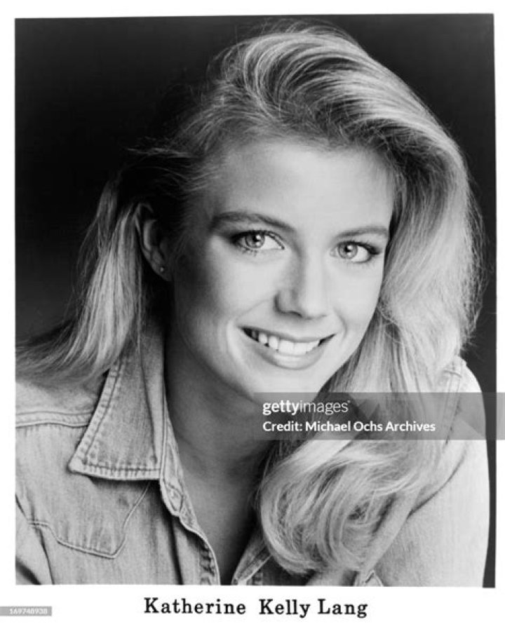 Katherine Kelly Lang Height, Weight, Net Worth, Age, Birthday, Wikipedia, Who, Nationality, Biography