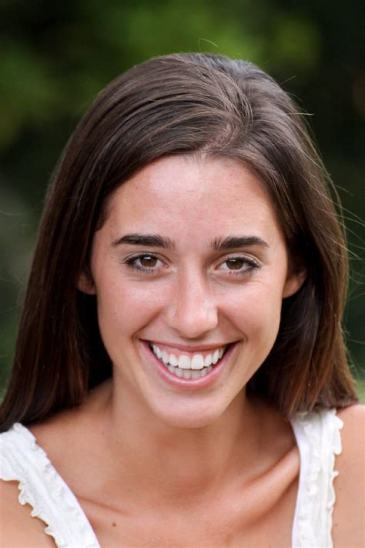 Katie Davis Biography, Age, Height, Husband, Net Worth, Family